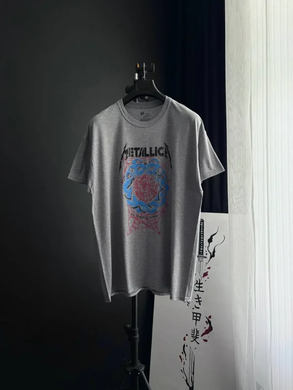 تی‌شرت اورجینال HANES مدل Metallica - تصویر 2